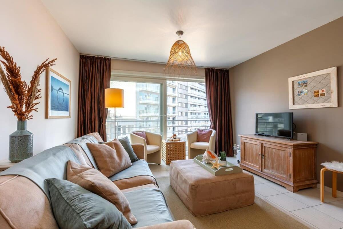 Huswell - Lovely Apartment With Lateral Sea View 米德尔克尔克 外观 照片